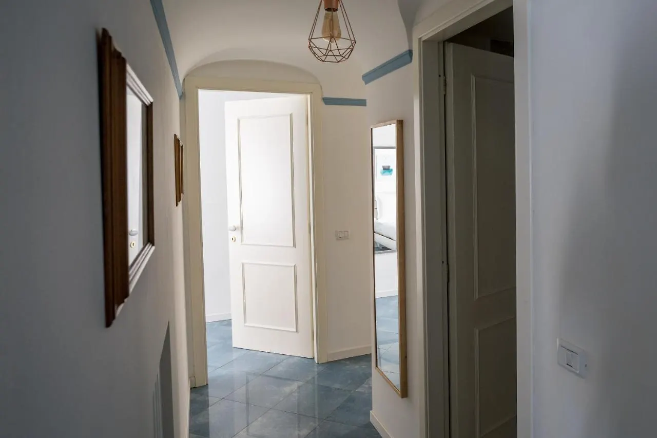 Casa Belmonte - By Myhomeincomo Apartment